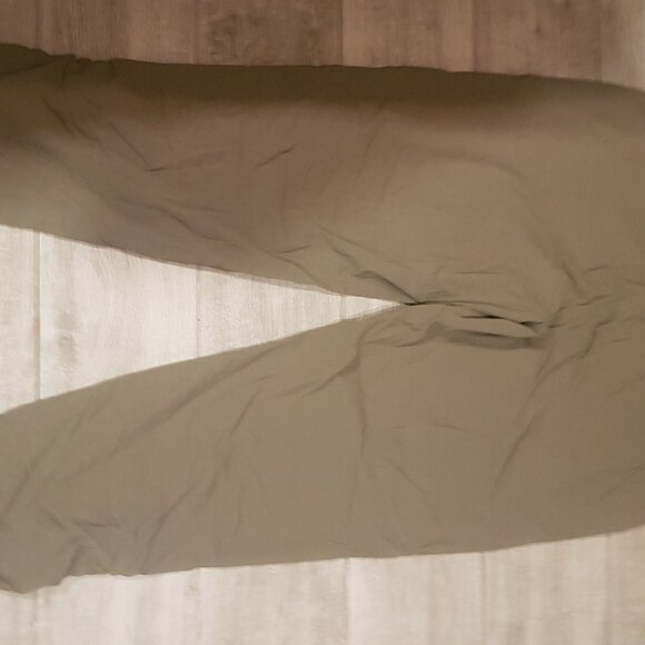 Prana Arch Pant- Women's size large - Picture 3 of 3